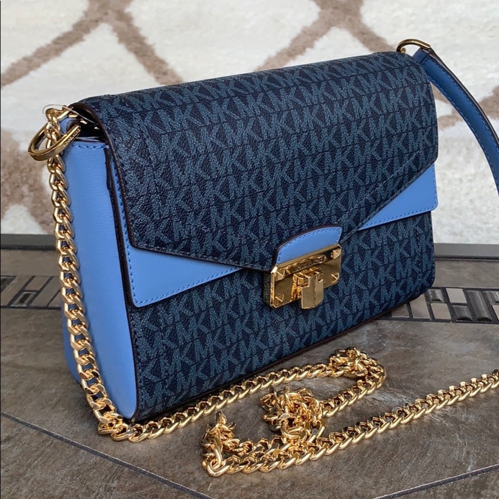 MICHAEL KORS KINSLEY MD SHLDR FLAP FRCH BLU MLT - Picture 16 of 16